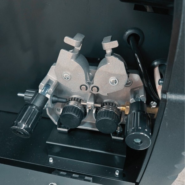 Suvirinimo pusautomatis Kentauras Mig210 4x4, 230V